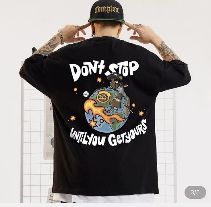 Men Black Cotton Blend Back Printed T-shirt